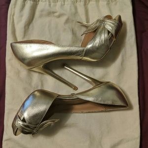 Badgley Mischka Talia Pumps